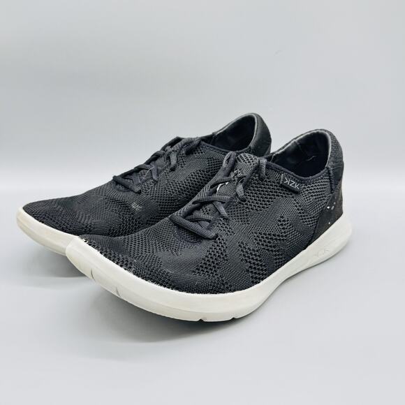 Kizik Shoes Mens 11 Black Knit Irvine Hands Free Lace Up Casual Walking Sneakers
